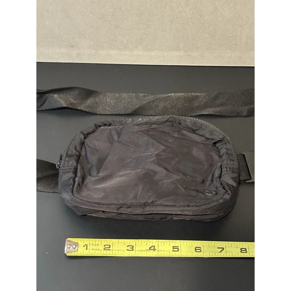 Gaiam Black Fanny‎ Pack